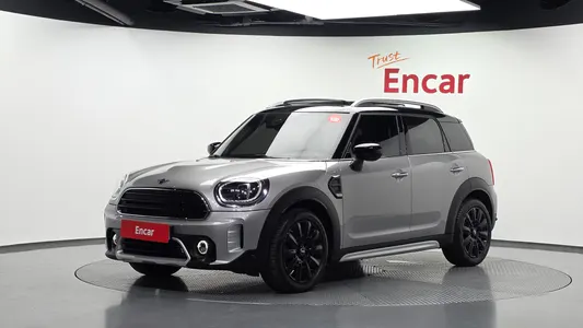 MINI 2023