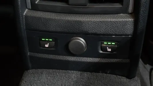 BMW 3 Series (F30) 320i 2018 12