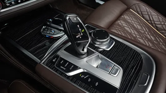 BMW 7 Series (G11) 730d xDrive M 2022 9