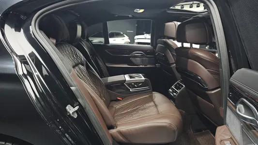 BMW 7 Series (G11) 730d xDrive M 2022 11