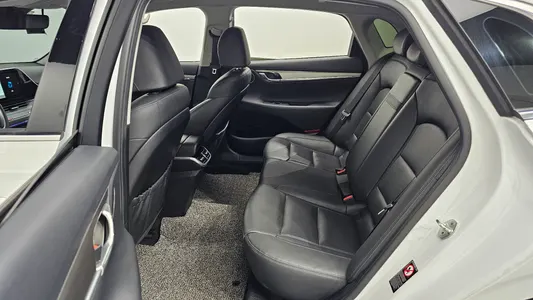 Hyundai IG 2021 12