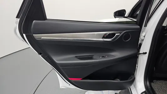 Hyundai IG 2021 25