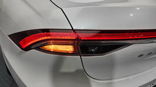 Hyundai IG 2021 23