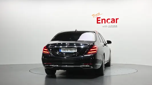 Mercedes-Benz S-Class W222 S560L 4MATIC 2017 4