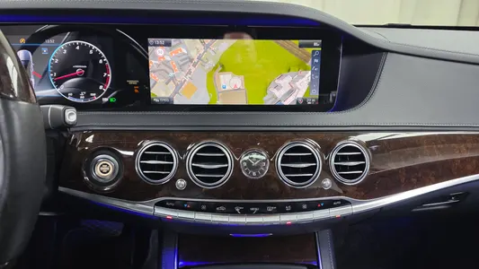 Mercedes-Benz S-Class W222 S560L 4MATIC 2017 13