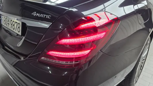 Mercedes-Benz S-Class W222 S560L 4MATIC 2017 23