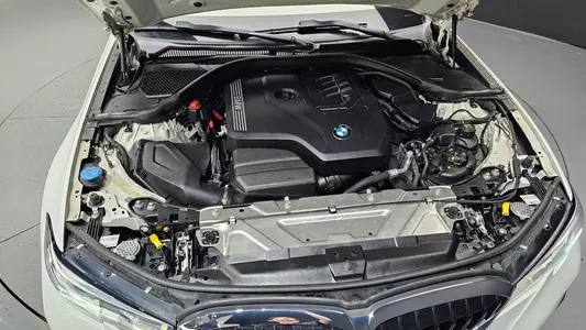 BMW 3 Series (G20) 320i M 2021 6
