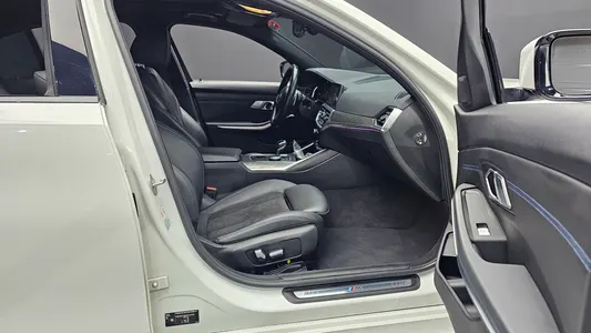 BMW 3 Series (G20) 320i M 2021 11