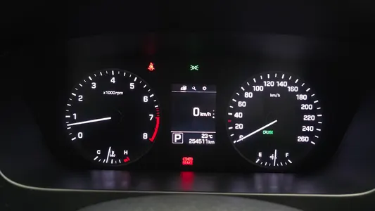 Hyundai LF LPI () 2014 8