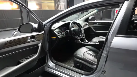 Hyundai LF LPI () 2014 10