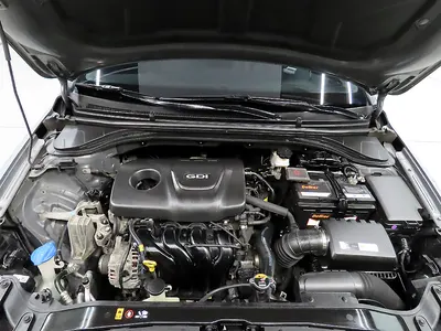 Hyundai AD 1.6 GDI 2015 6