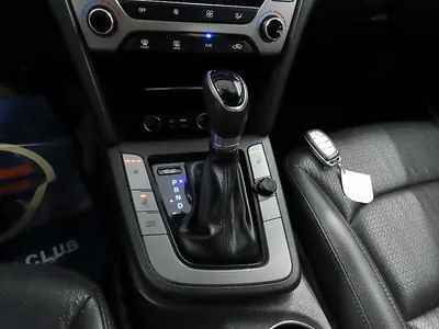 Hyundai AD 1.6 GDI 2015 9