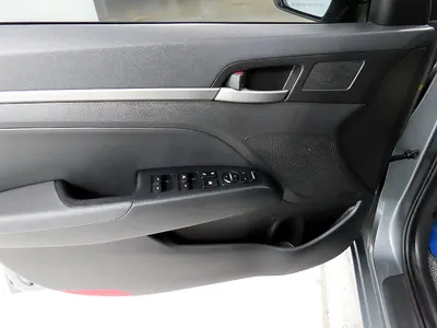 Hyundai AD 1.6 GDI 2015 17