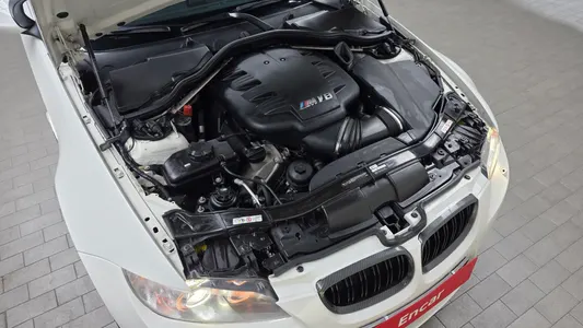 BMW M3 (E90) M3 2013 6