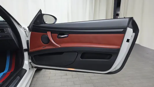 BMW M3 (E90) M3 2013 26