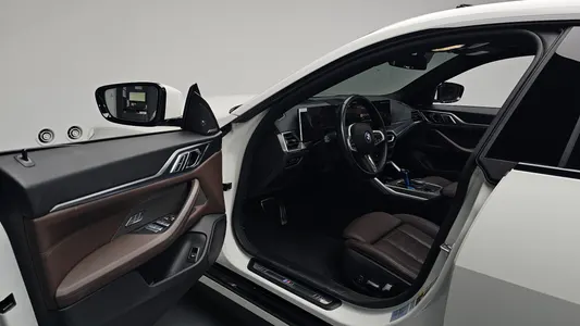 BMW i4 eDrive40 M 2022 9