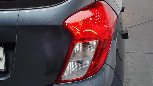 Chevrolet Spark LT 2019 23