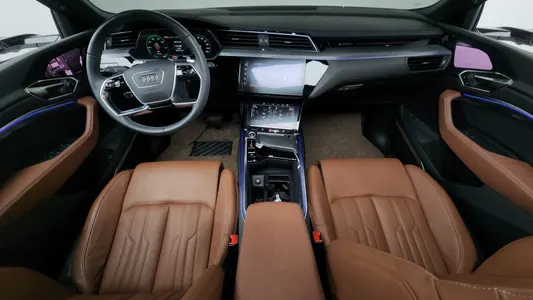Audi Q8 e- (GE) 55 2024 7