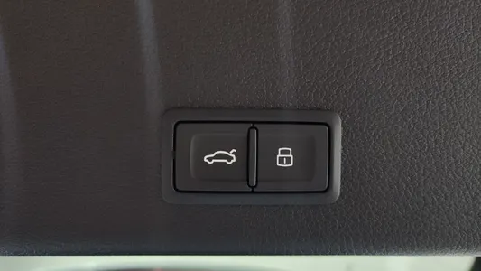 Audi Q8 e- (GE) 55 2024 16