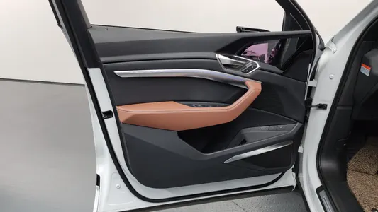 Audi Q8 e- (GE) 55 2024 24