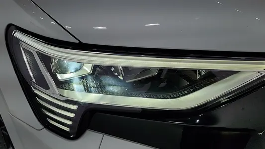 Audi Q8 e- (GE) 55 2024 22