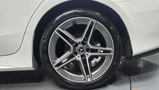 Mercedes-Benz CLS-Class C257 CLS300d AMG Line 2019 22