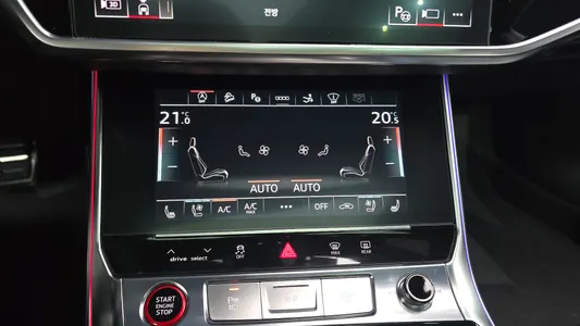 Audi A7 (4K) 55 TFSI 2021 16