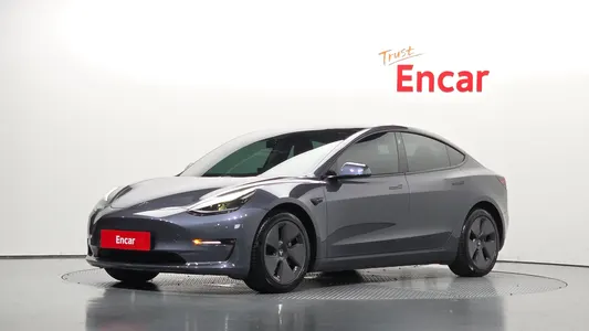 Tesla 3 AWD 2021