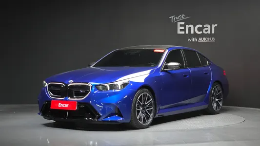 BMW M5 (G90) M5 2026