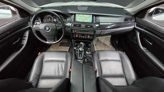 BMW 5 Series (F10) 520d 2014 7