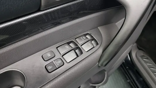 KG Mobility 코란도 투리스모 4WD 9 60th 2014 13