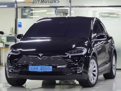 Tesla X 2020
