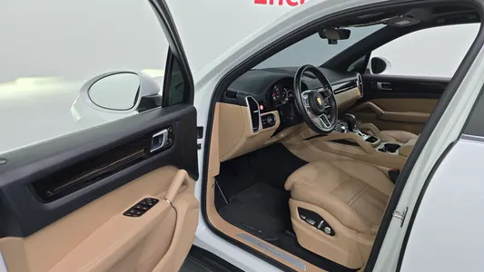 Porsche (PO536) 3.0 2019 10