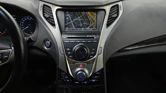 Hyundai Grandeur HG HG300 2011 19