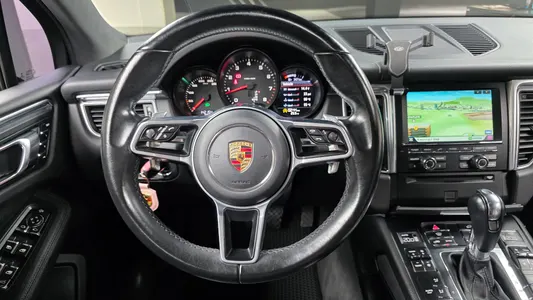 Porsche 마칸 2.0 2014 14
