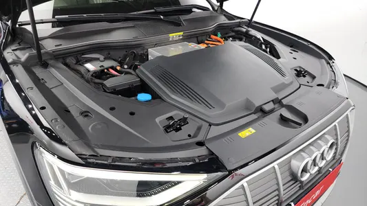 Audi e- 55 2020 6