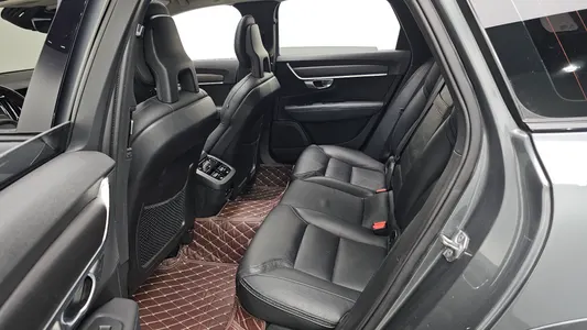 Volvo V90 D5 AWD 2017 12
