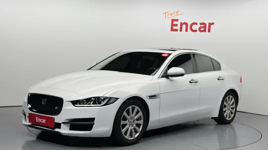 Jaguar XE 20d 2016