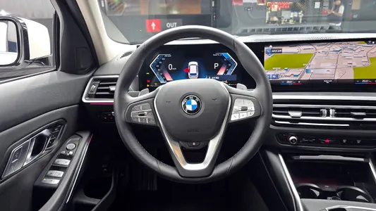 BMW 3 Series (G20) 320d 2023 13