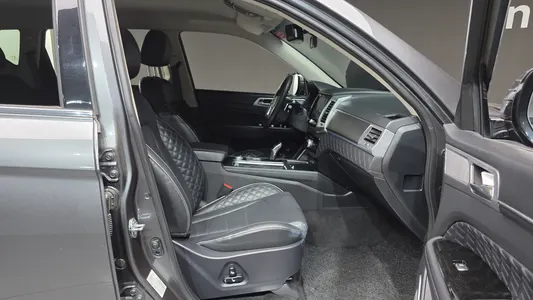 KG Mobility 렉스턴 2.2 4WD 2021 10