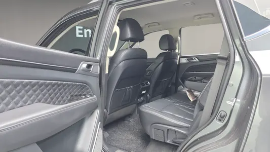 KG Mobility 렉스턴 2.2 4WD 2021 17