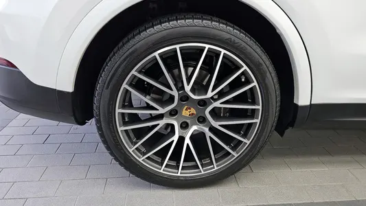 Porsche (PO536) 3.0 2020 5