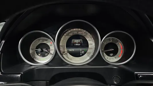 Mercedes-Benz E-Class W212 E220 2015 8