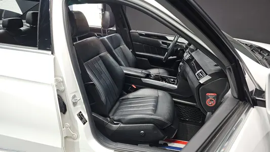 Mercedes-Benz E-Class W212 E220 2015 10