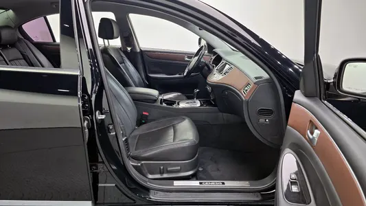 Hyundai 제네시스 BH330 2011 10