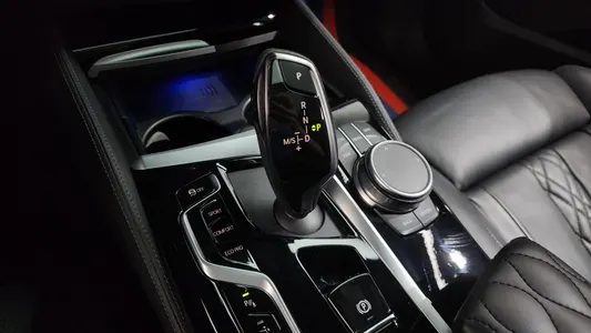 BMW 6 Series GT (G32) 640i xDrive M 2022 9