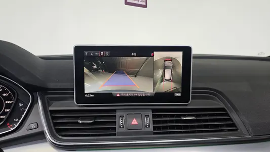 Audi Q5 (FY) 50 TDI 2020 14