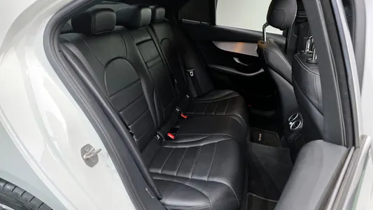 Mercedes-Benz C-Class W205 C200 AMG Line 2020 12