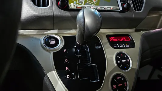 Kia Ray 2012 9