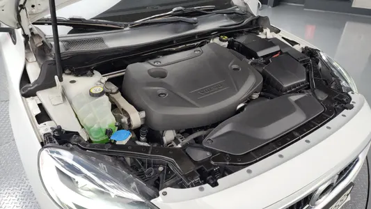 Volvo V40 D3 2018 6